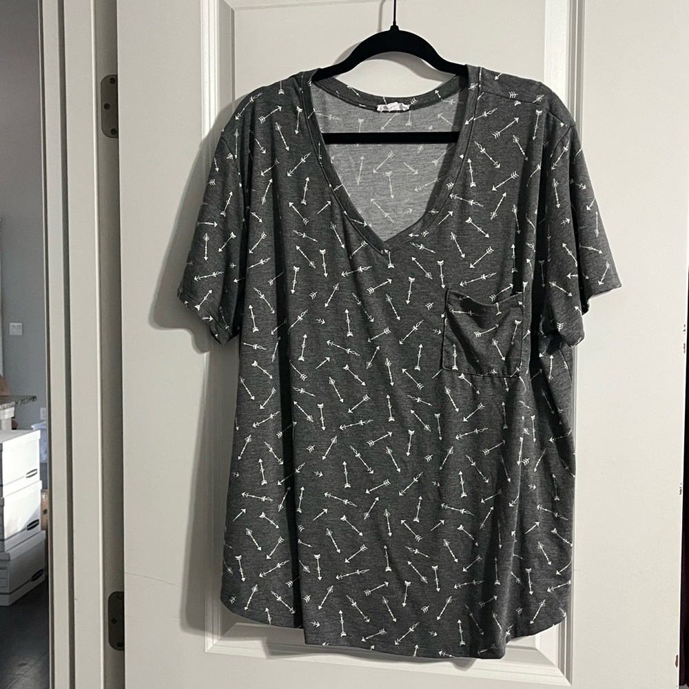 LOWEST PRICE AVAILABLE- Charcoal V-Neck Tee with Ivory Arrow Design
